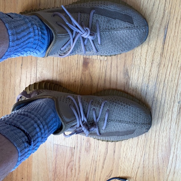350 yeezys boost Earth - Picture 8 of 8